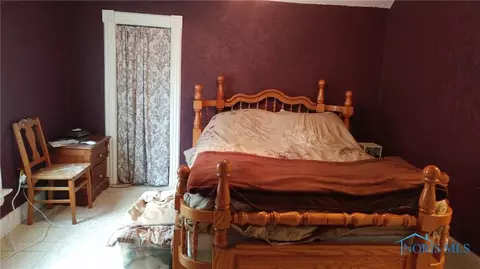 209 Fulton St, Lyons, OH 43533 photo 10