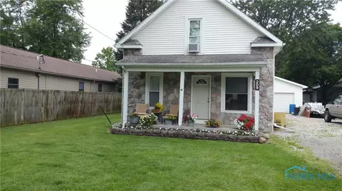 209 Fulton St, Lyons, OH 43533 photo 1