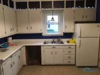 104 E Rings St, West Unity, OH 43570 photo 4