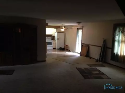 1117 Clover Rd, Bryan, OH 43506 photo 3