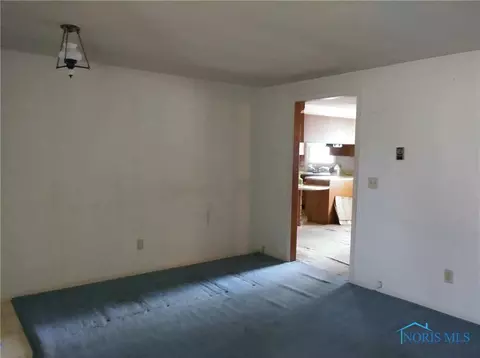 108 Johnson Ave, Stryker, OH 43557 photo 4
