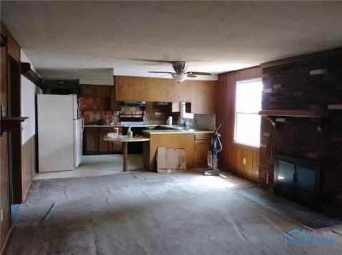 108 Johnson Ave, Stryker, OH 43557 photo 2