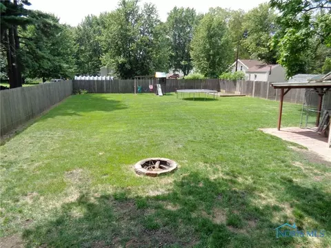 117 Maple St, Wayne, OH 43466 photo 3