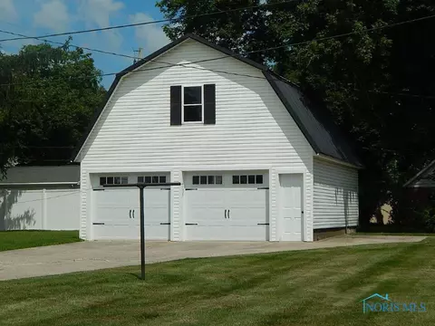 237 E Oak St, Wauseon, OH 43567 photo 20