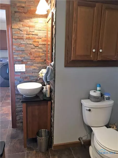 2861 Ayers Rd, Millbury, OH 43447 photo 24