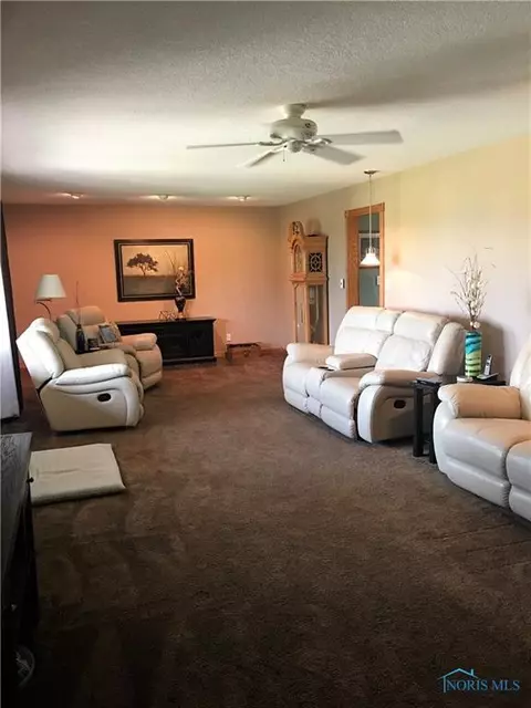 2861 Ayers Rd, Millbury, OH 43447 photo 12