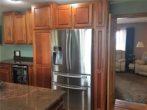 2861 Ayers Rd, Millbury, OH 43447 photo 15
