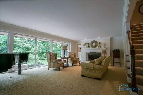 7500 Coder Rd, Maumee, OH 43537 photo 6