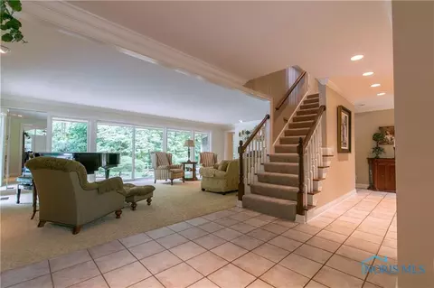 7500 Coder Rd, Maumee, OH 43537 photo 4