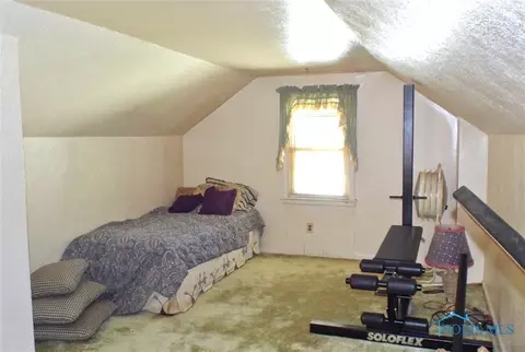 2129 Marlow Rd, Toledo, OH 43613 photo 12