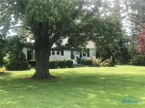 10102 Sacks Rd, Curtice, OH 43412 photo 3