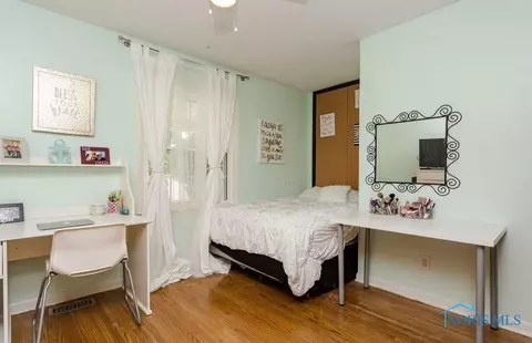 910 Phillips St, Maumee, OH 43537 photo 24