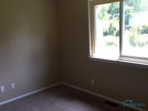 4145 Redondo Ave, Toledo, OH 43607 photo 4