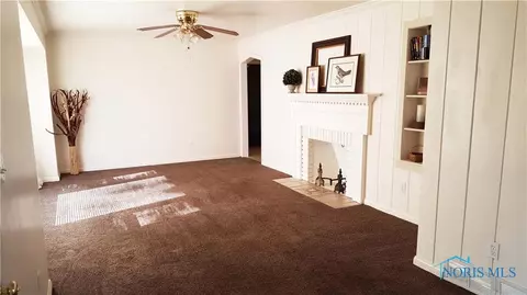 1104 Keil Rd, Toledo, OH 43607 photo 2