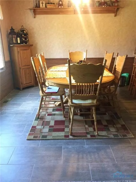 228 Lakeview Dr, Bryan, OH 43506 photo 5