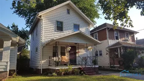 2007 Barrows St, Toledo, OH 43613 photo 1