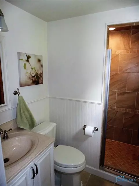 605 E William St, Maumee, OH 43537 photo 28