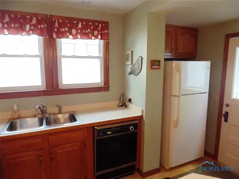 605 E William St, Maumee, OH 43537 photo 20