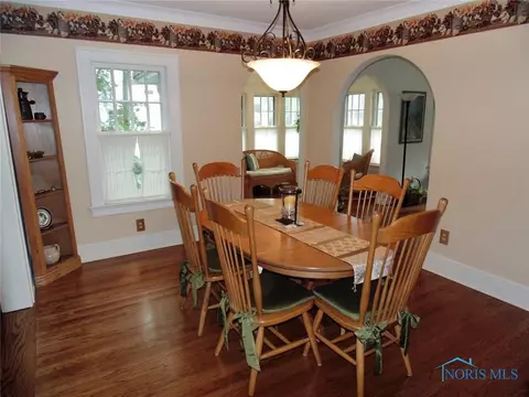 605 E William St, Maumee, OH 43537 photo 12