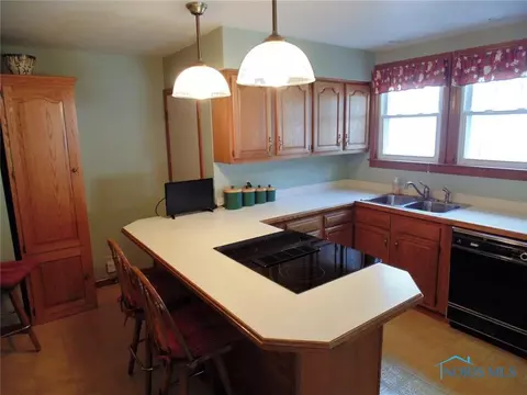 605 E William St, Maumee, OH 43537 photo 15