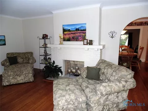 605 E William St, Maumee, OH 43537 photo 11