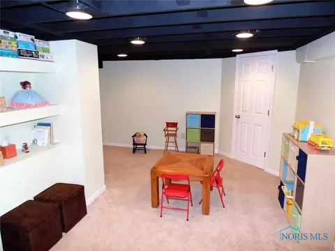 605 E William St, Maumee, OH 43537 photo 22
