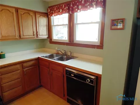 605 E William St, Maumee, OH 43537 photo 16