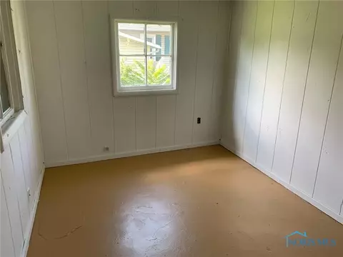 721 S Main St, Bryan, OH 43506 photo 5