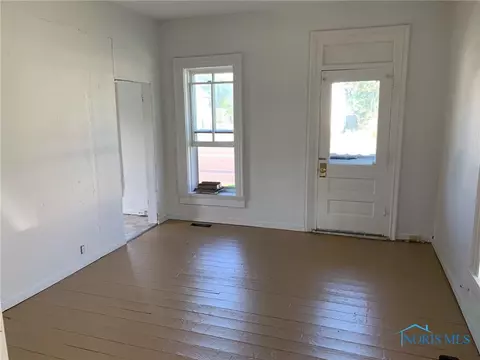 721 S Main St, Bryan, OH 43506 photo 2