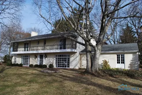 355 E Superior St, Wauseon, OH 43567 photo 1