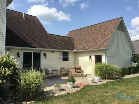 1206 Cobblestone Rd, Bryan, OH 43506 photo 3