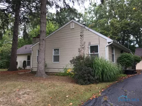7206 Coder Rd, Maumee, OH 43537 photo 2