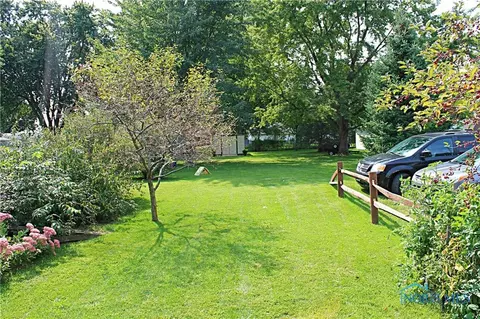 404 E Main St, Fayette, OH 43521 photo 10