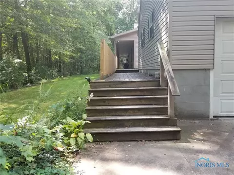 7020 County Road B, Delta, OH 43515 photo 2
