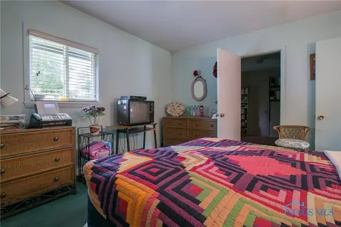 1003 Searles Rd, Toledo, OH 43607 photo 17