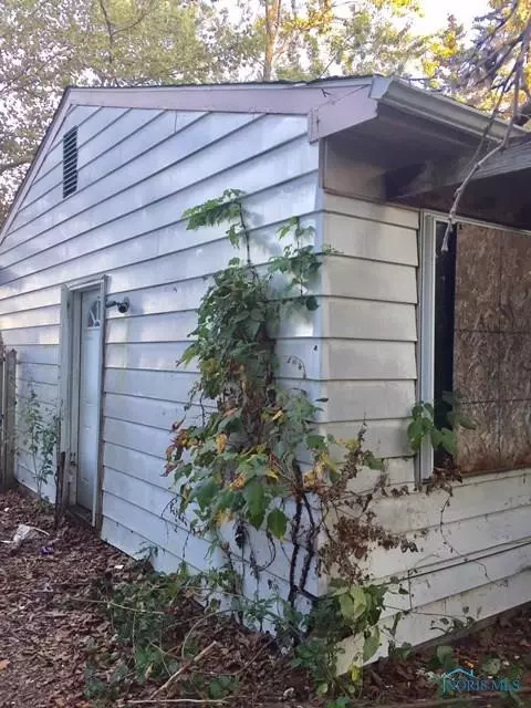 138 Bloomfield Ave, Toledo, OH 43607 photo 11