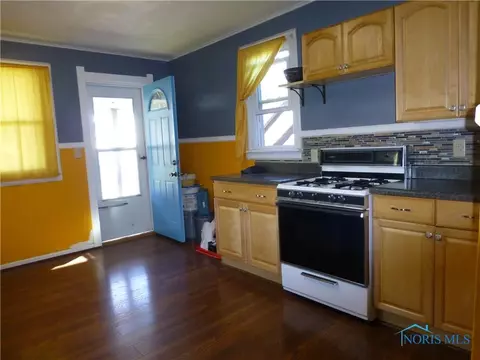 539 E Central Ave, Toledo, OH 43608 photo 5