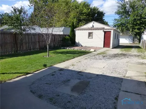 539 E Central Ave, Toledo, OH 43608 photo 4