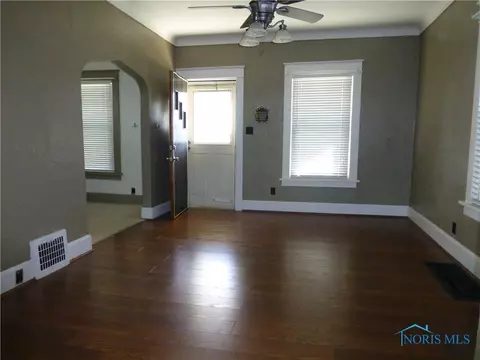 539 E Central Ave, Toledo, OH 43608 photo 8