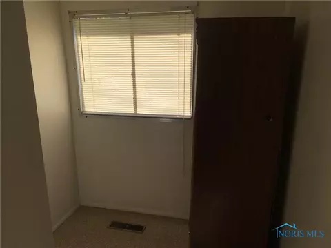42 Independence Rd, Toledo, OH 43607 photo 14