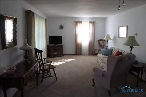 300 E Hubbard St, Hamler, OH 43524 photo 19