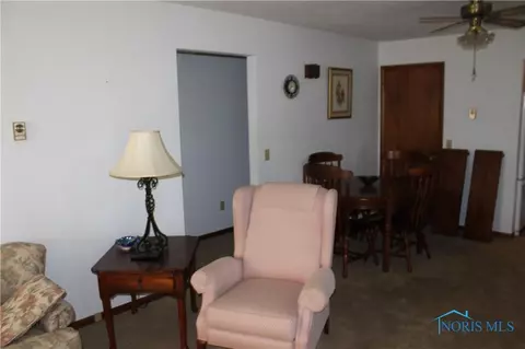 300 E Hubbard St, Hamler, OH 43524 photo 22