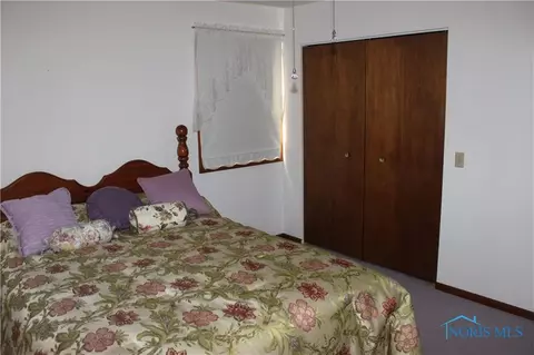 300 E Hubbard St, Hamler, OH 43524 photo 18