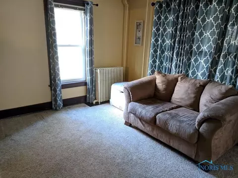 402 E Main St, Deshler, OH 43516 photo 5