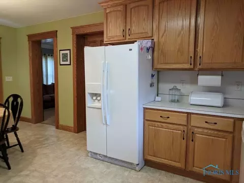 402 E Main St, Deshler, OH 43516 photo 7