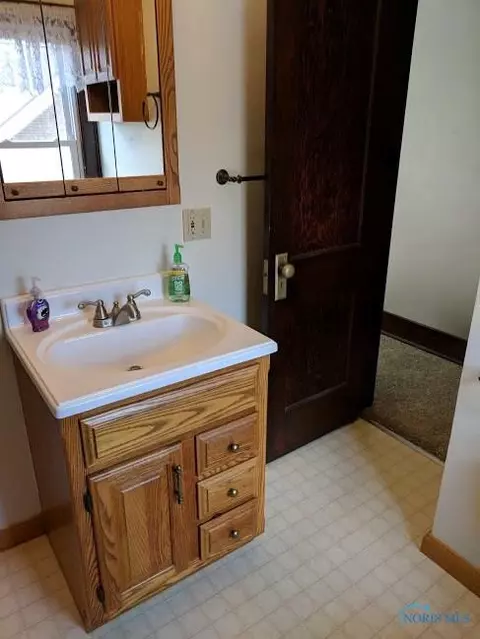 402 E Main St, Deshler, OH 43516 photo 26