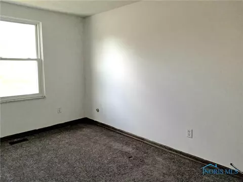 232 Ember Dr, Oregon, OH 43616 photo 16