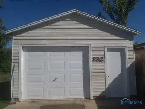 232 Ember Dr, Oregon, OH 43616 photo 17