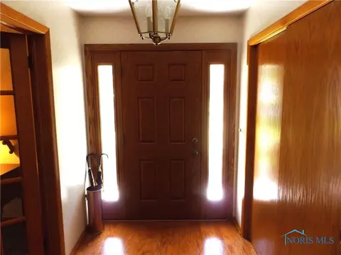 119 E Willow Run Dr, Ottawa, OH 45875 photo 7