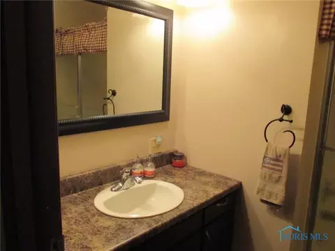 816 E Graceway Dr, Napoleon, OH 43545 photo 11